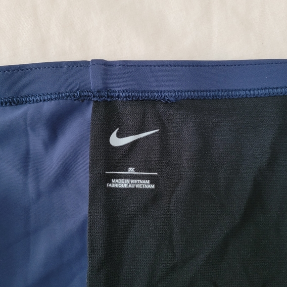 NEW ✨️ 2 PC Nike Tankini Boyshort Swimsuit Navy Blue White Swimwear Women's 2X - Picture 4 of 12